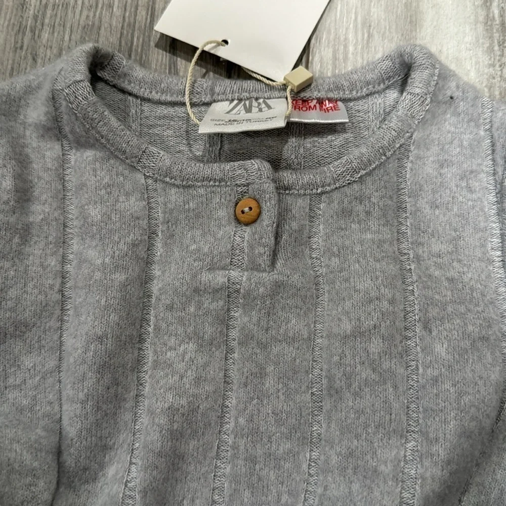 Zara round neck